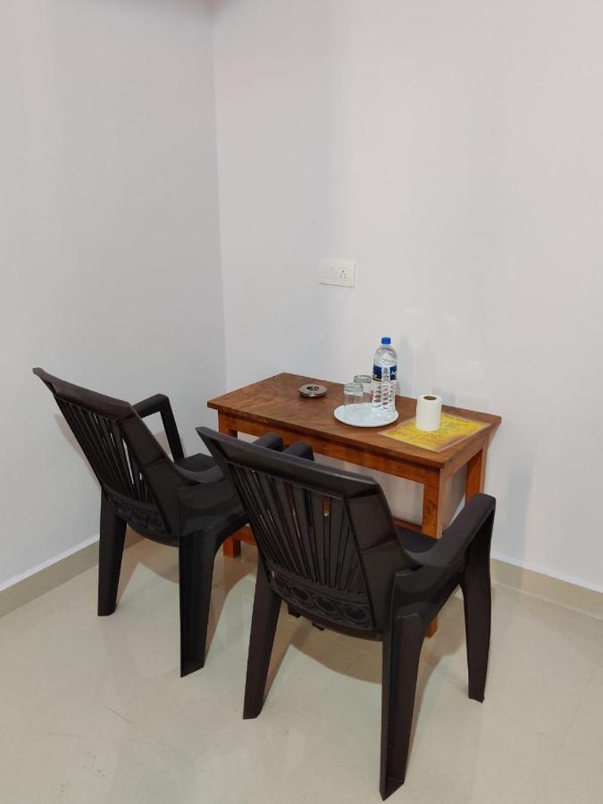 Rishi House Hotel Arambol Eksteriør billede